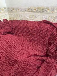 مفرش • سميك • استعمال قليل