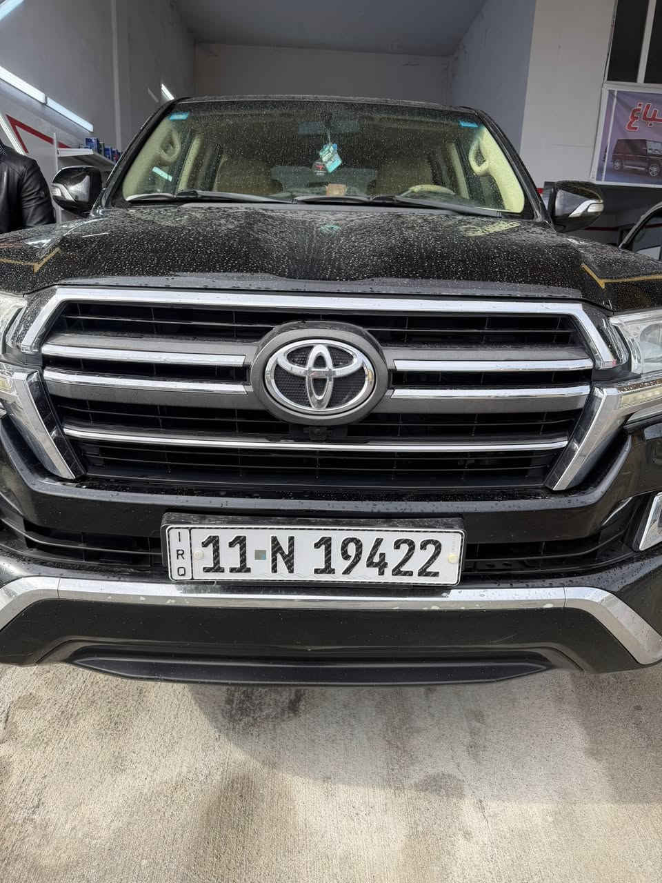 لاندكروز جكساره
2017
بريم 
معروفه مواصفات لبريم
طفايه 
كشنات جلد
مري شفط
تحكم ستيرن 
كشنات كهربائي الاماميه
اشارات بلمري 
فتحه 
رقم بغداد باسمي
شاشه بسكف
مكفوله 
لا حادث لا صبغ لا بارد 
شاحن لاسلكي
***********
ماشيه 79 الف
مكاني ديالى
