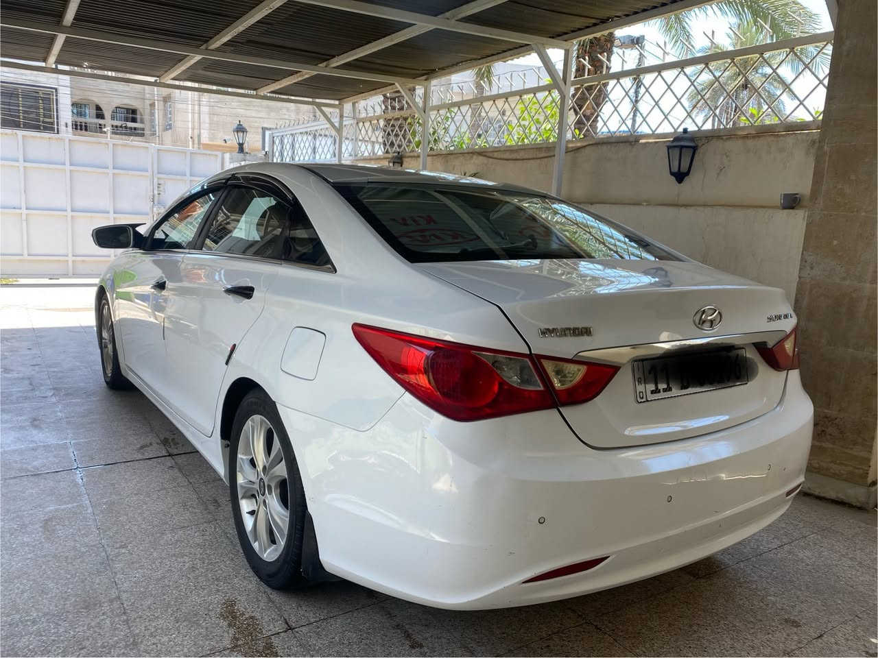 السلام عليكم سوناتا 12 خليجي ماشيه 143 بغداد باسمي الباب خلف السايق مبدل السعر 125 مكاني بغداد***********
