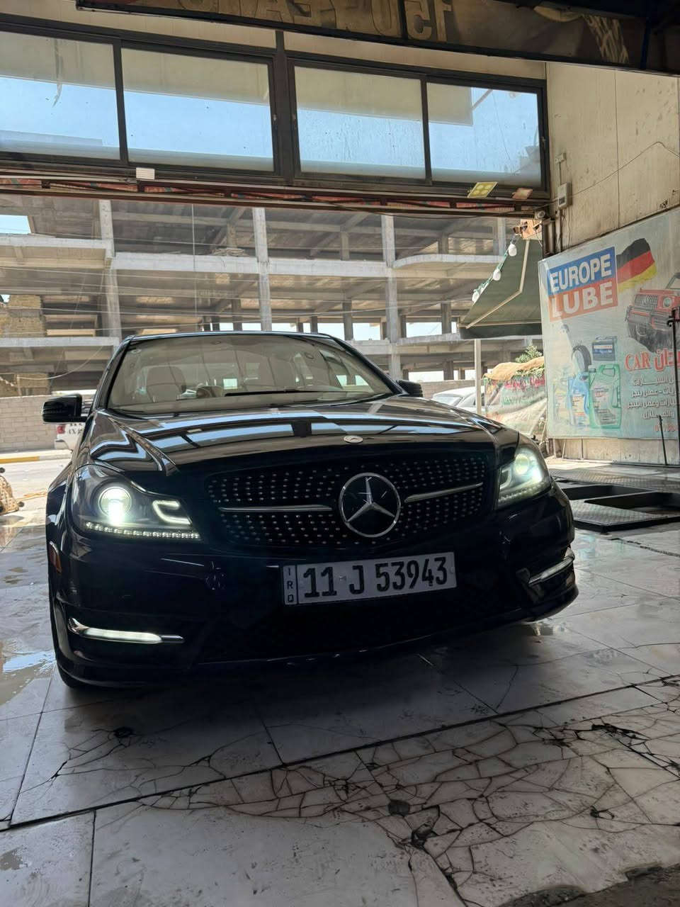 سلام عليكم
سياره للبيع مارسدسC300🇩🇪 موديل 2014 وارد امريكي بيها بس ثلاث قطع صبغ بدون دواخل بدون ايرباك  ممشة السياره 107 مواصفاتها...
1-كشنات تدفئة
2-تحكمات كهرباء داخلي
3-تحكم سرعه
4-بانوراما 
5-محرك 3500
6-شاشه جديده كبيره + كامره
ملاحظه: سياره بيها تخم تايرات جدد حداديه صدر كير مكينه كشر انظاف
سيارة نظيفه السعر 125 وبيها مجال
للستفسار الاتصال على***********
