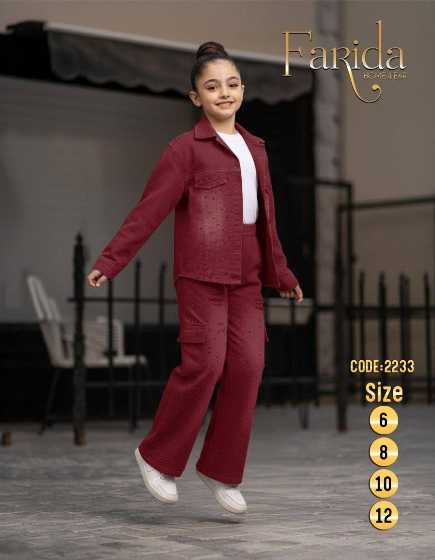 الخامه جبردين قطن 3 قطع
المقاس

6
8
10
12


**إذا كنت صاحب هذا الإعلان وتريد حذفه لأي سبب، رجاءا أرسل رسالة إلى الدعم الفني**