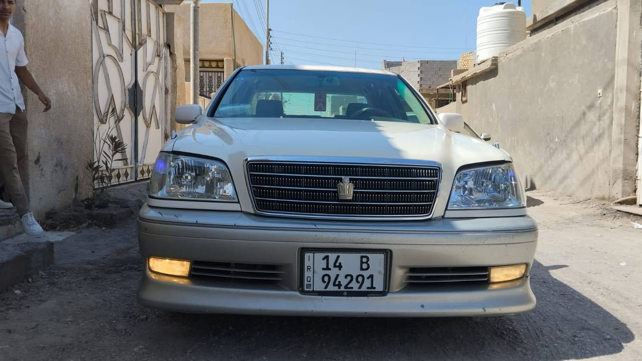 سلام عليكم عندي ملكة للبيع الون خضراوي السياره بسمي رقم انكليزي السيارة مفتوحة سستم السياره بية قطعتين صبغ البنيد الجاملغ صفحت اليمنة الامامي صبغ اليابان السيارة حدادية تخم تاير تبريد كشنات كهربائية كامره خلفية بلوتوث تحكم مسار السيارة جديدة مال بيت كودن محتاج اريد أبيعها مستعجل وعنواني البصره الجزيره اليوبه شارع النعيسه يم المكبرة رقم الهاتف ***********
