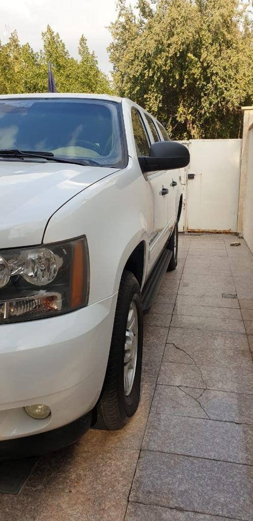 السلام عليكم عندي سيارة مصفحة للبيع موديل 2013ماشية39الف سيارة جديدة شركة التصفيح شركة فرنسية وشركة المانية وبيها شهادة منشأ مذكور بالسنوية مصفح ومضلل الاتصال على هذا الرقم***********
