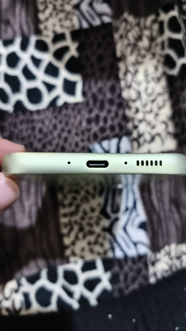 موصفات الجهاز كامل بل صور
السعر:  200 الف 
للأستفسار... تواصل خاص
او ع رقم 
***********
