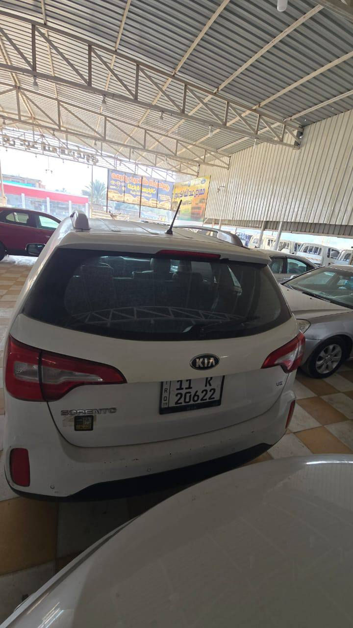 دليل العراق  السيارات 
سورنتو ٢٠١٤ كفاله عامه بيه شويه بربع الجاملغ الأمامي صبغ ولباقي كله كفاله سياره جديده السعر ١٧٥ وبيه مجال
‏‪***********‬‏
