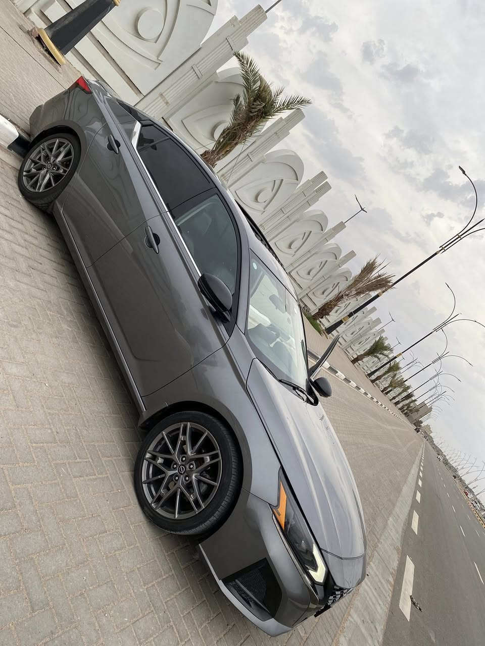 السلام عليكم    للبيع نيسان ألاتيما SR 2023
السياره تقرير غرق كفاله من الضربه والصبغ  

السياره فول موصفات للاخير اعلا فئه بل نيسان 

سستم صوت حساسات رادارات محيطيه كامرات 360 تتفئه تبريد بل كشنات كلش فول الفول  

بيها رصعه مال حاويه وباقيه علا حالها. والباقي كفاله 

مكان السياره بصره 📍

السعر 155$ وبيها مجال قليل 

رقم الهاتف؛ ***********

— في ‏‏البصرة‏‏.
