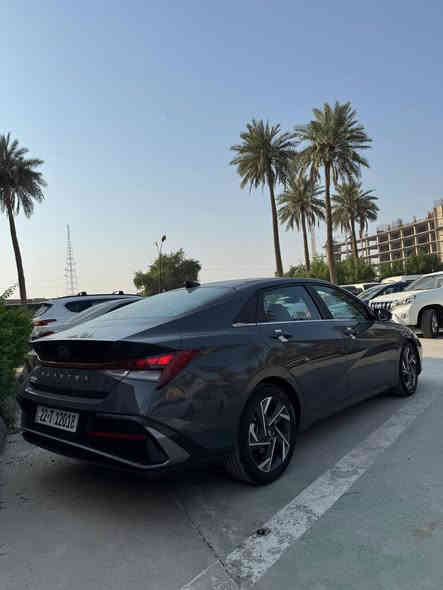 السلام عليكم النترا موديل 2024 وارد امريكي مرقم اربيل باسمي 
حادثها خلفي نص جاملغ ونص من الباب بدون ايرباك 

مواصفاتها 
محرك 2000 دوش 
داخلها لون رصاصي 
بصمه 
تشغيل عن بعد 
تحكم ستيرن 
شاشه ديجتل متصله 
فتحه سقف 
هاند بريك بصمه 
كشنات  تدفئه 
تحديد مسار 
تثبيت سرعه 
نقطه عمياء 
رادارات جانبيه 
ورادار خلفي وامامي 
3 انظمه قياده 
السياره كامله مابيها اي نقص 
السياره ماشيه 21 الف كيلو 

 السعر 182 ورقه كلمن بيع بكيفه اذا عجبك سعري راسلني وبخدمتك 
مكان السياره بغداد / بغداد الجديده 
 متواجد عل فيس وعلى هذا الرقم( ‭(0770 889 5403‬
