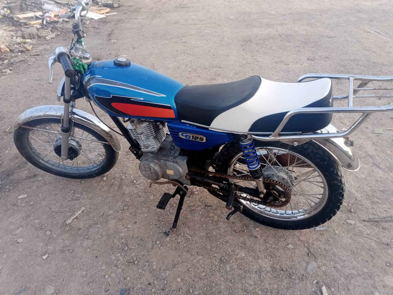 لليع ارشه ارواق اصولي5اوراق  مكان النعمانيه المثلث  *********** مال جناي 400بيه مجال
