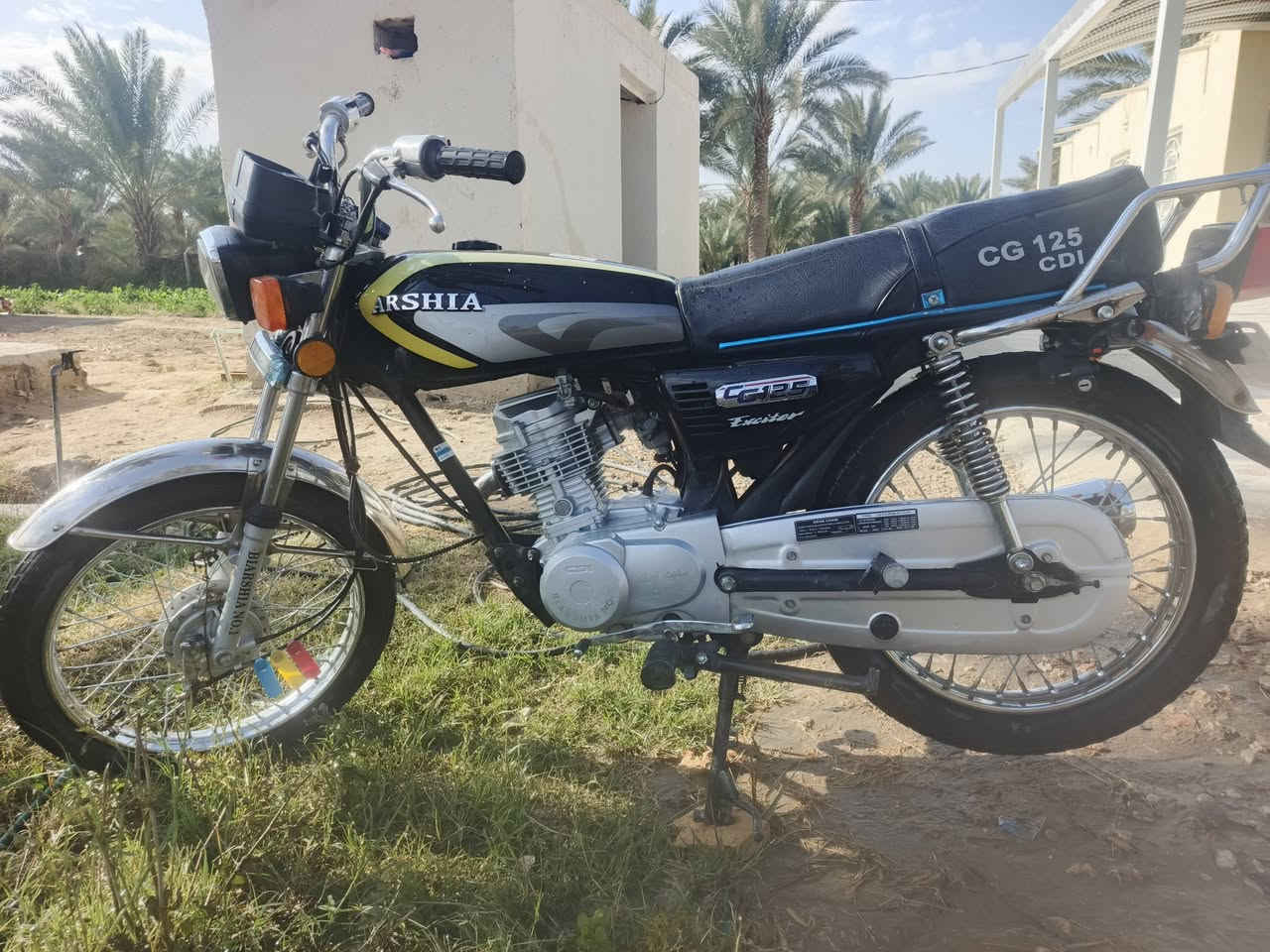 دراجه لبيع ارشه مديل ٢٥مكفوله برغي مامفتوح بيه  اوراق اسكنر مكاني ديوانيه دغاره السعر 650بيه مجال ***********
