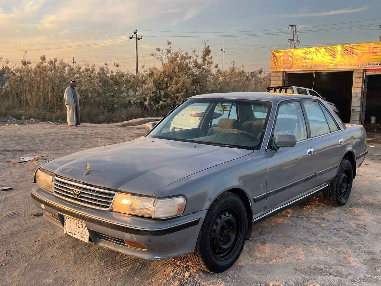 السلام عليكم 
السعر ((38)) وبيها مجال للشراي
***********
سياره تويوتا مارك صالون كربلائي موديل 1994مكفوله من المص والنقل الجثه والعيب الشرعي وكافة الاصوليات كير مكينه حداديه تخم تايررات جدد كهربائيات شغاله سياره جاهزه الون رصاصي الرقم بغداد تحويل ثاني يوم للاستفسار الاتصال على الرقم التالي المكان/ذي قار/مركز المحافظة
