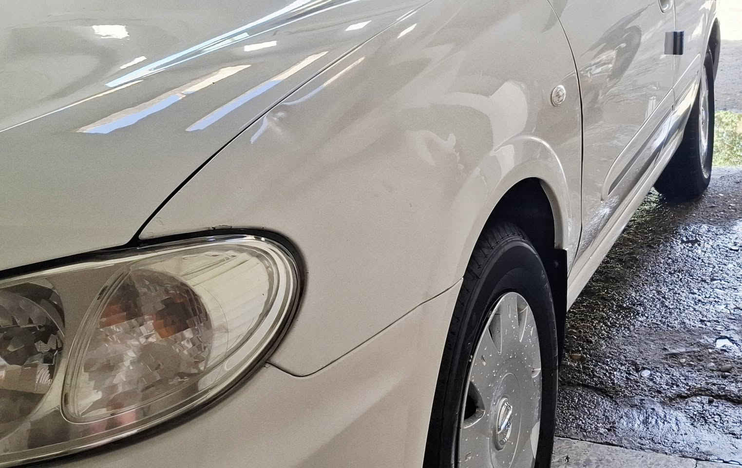 للبيع.
نيسان سني ٢٠١٠
كير شرط محرك ١٦ شرط 
حداديه امامي خلفي شرط تايرات جدد 
تبريد شرط رقم جديد هزه جديده سنويه جديده. 
بلاجكتورات مري كهرباء جنطه كهرباء. ريمونت قفل مركزي. 
فول اوتماتيك السياره اقتصادي
 وجاهزه من كل شي جرس سرعه. 
مكاني تكريت. ***********
