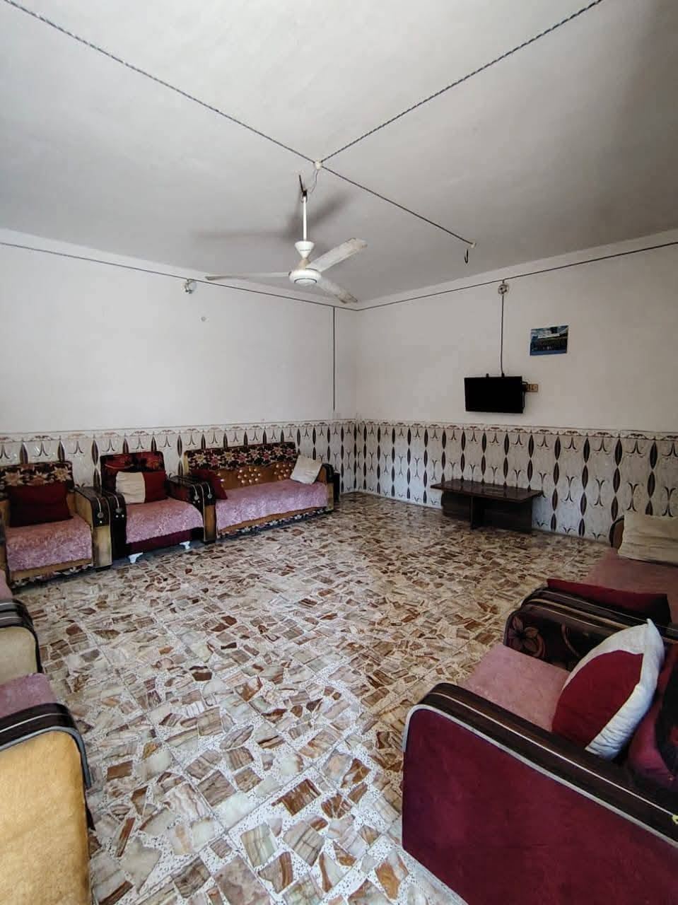 🏡 دار للبيع – فرصة مميزة
📍 الموقع: كوريش قرب كوين بارك
📐 المساحة: 200 متر
🔹 تتكون الدار من:
غرفتي نوم
استقبال
هول
مطبخ
غرفة في الطابق الأرضي
غرفة في الطابق الثاني
📄 السند: طابو زراعي (سند 25)
📞 للاستفسار والاتصال: ***********
