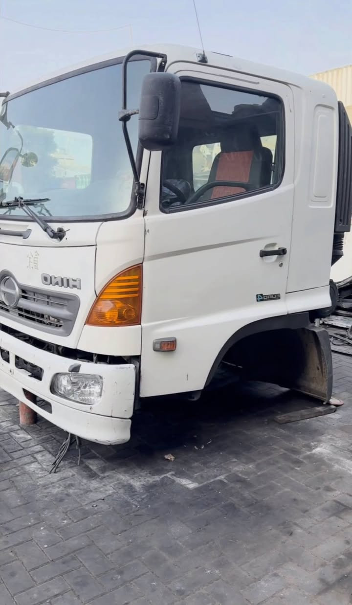 هينو شيطان 500 زيرو سعر 16 ورقة قفل توصيل لجميع المحافظات موجود واتساب ***********
