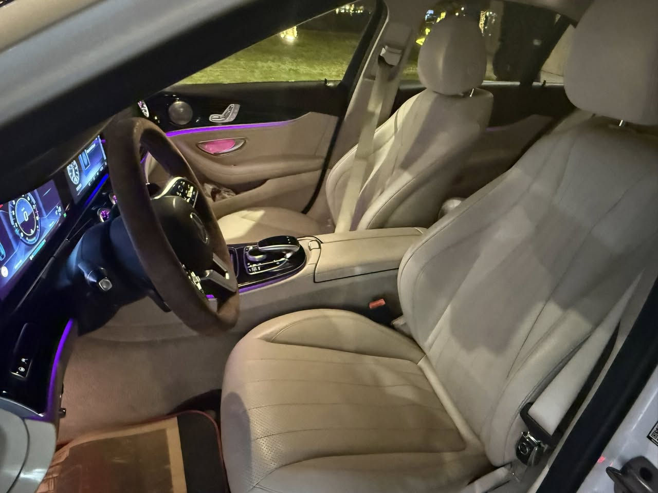 سلام عليكم عندي E350 م2020 للمراوس حادث جاملغ وبنيد بدون دواخل بدون لغد
***********
