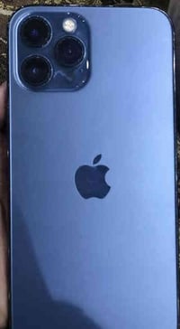 12 برو ماكس للبيع  مبدل شاشه اصليه 3 خطوط  فيس ايدي متوقف  المكان بغدا...