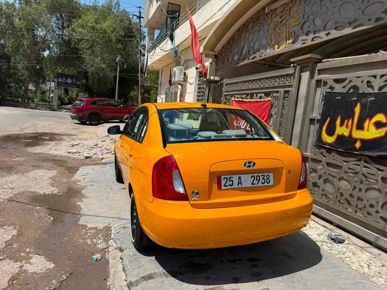 اكسنت 2011 وارد أمريكي حادثه فقط باب السايق باقي سياره كلها ليبل واحد مكينه كير صدر تخم تاير كله جديد منظومه تبريد جديده تراي خير من الله مصفره هيئه وغرامات سياره بسمي تحويل مباشر سنويه ل٢٨ سعر ٨٠ وبيها مجال مكاني بغداد ***********
