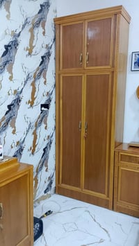 غرفه معروضه للبيع اسعر مناسب ملون وبيه مجال الغرفه مستخدمه شي قليل اسك...