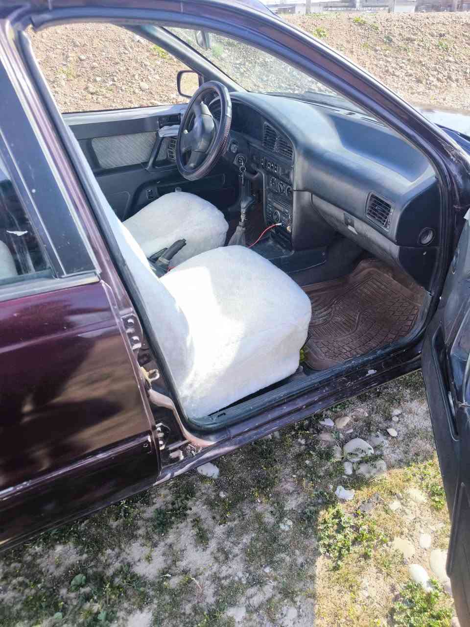 خونده النتره 1993 رقم ديالى مشروع وطني سنويه للنهايت 28 تحويل وكاله
#تبريد_وتدفئه شغالات
#فرممات_بلاديه
خياسات مابيه
كير ومكينه بشرط لا صرف لا بخار 
داخل نضيف ومدوشم جديد  
تايرات جدد 
كهربائيات كله شغال 
سعر32 ومجال للشراي
مكاني متواجد بجلولاء وكلار
***********
