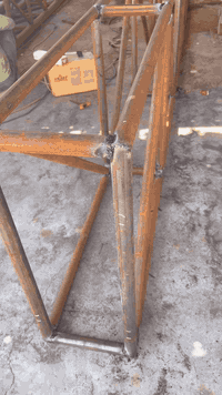 حدادة عامة
أبواب شبابيك محجرات
كرفانات قمريات
كافة أنواع الحدادة
نعمل في كل مكان 
***********
