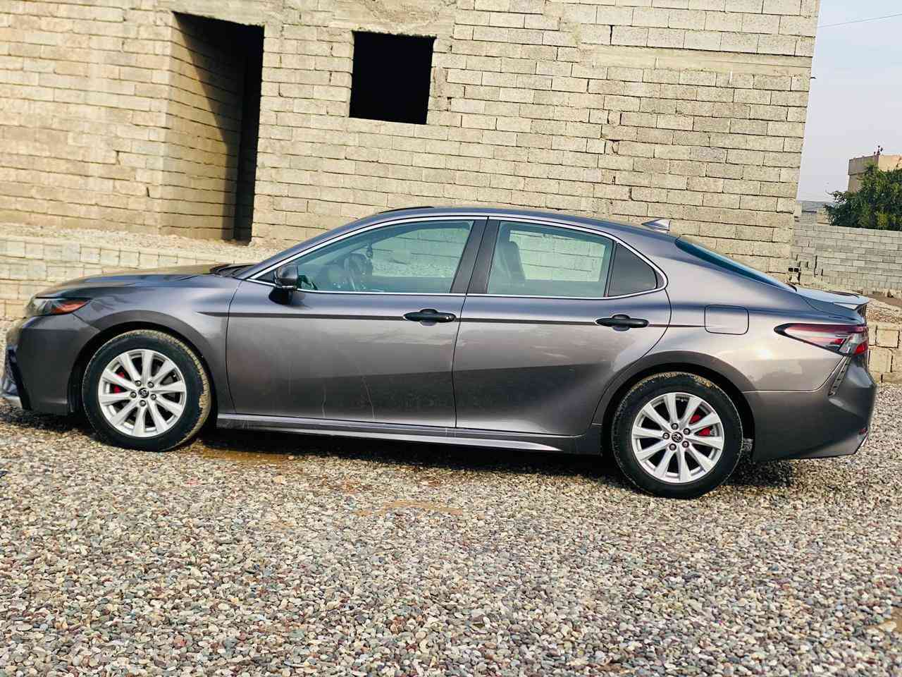 كامري 2022 مواصفات SE كشانه جلد 
مكان السيارة #القيارة
سيارة وضع الشركة بسمي تحويل ثاني يوم
الضرر بونيد

السعر 189 وبيه مجال تدلل
الاتصال على الرقم التالي ***********
