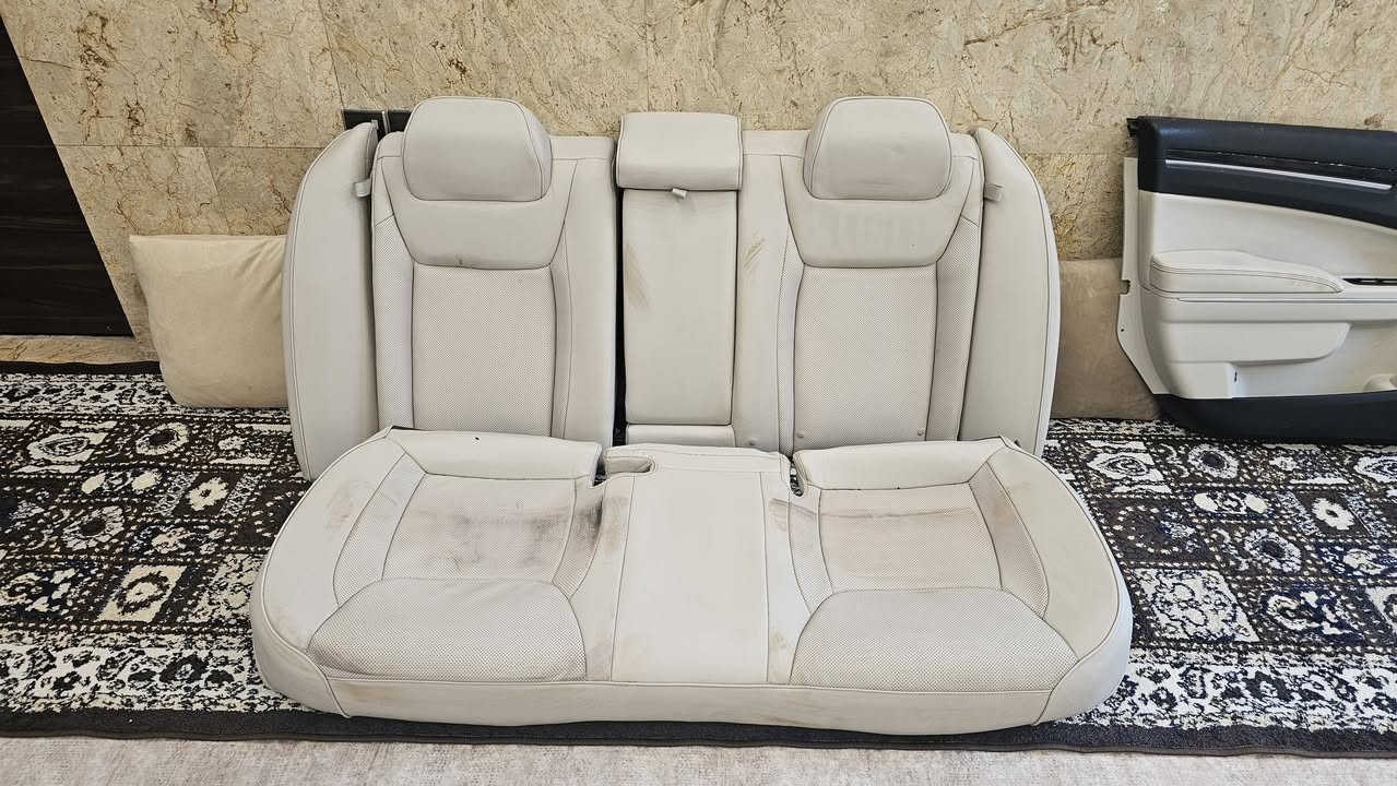 سلام عليكم غرفه مال أوباما تدفئه تبريد كامله مال حاويه تفصيخ بيه هاي الطكع مال تحميل العنوان بغداد حي اور 
السعر ٥٠٠ $ قفله رقم الهاتف ***********
