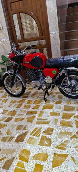 سلام عليكم ماطور MZ. موديل ٨١ أرقام وسنويه صدامي شرعيو موموحد 
تفاصيل أكثر خابر ودلل عل رقم
***********
