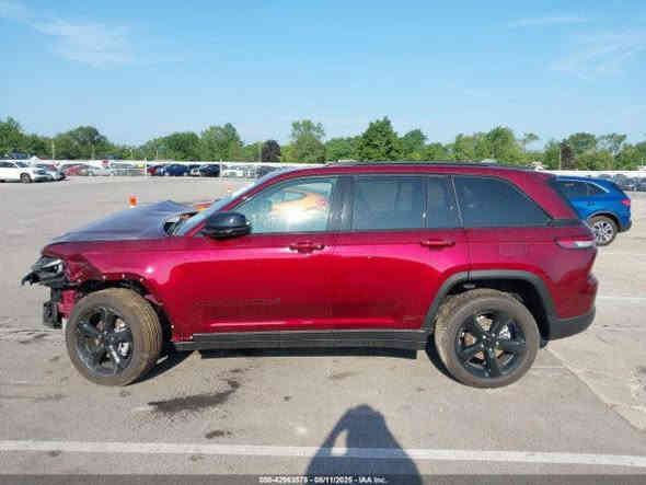 جيب التيدو ٢٠٢٥
بلاك ادشن فول 
سياره فتحه
دبل بصمه 
ماشيه٢١٦٤مايل
داخل جلد +شامو 
كشنات تدفئة 
حساسات خلفي
راذار اماميه 
بلوجكترات دعاميه
٢قطعه تبريد
سياره تدخل شهداء
او تدخل حره 
تسجل بأسمه مباشر 
وقت وصول ١٢/١٥
اي ضمانات تريد موجوده 
***********
