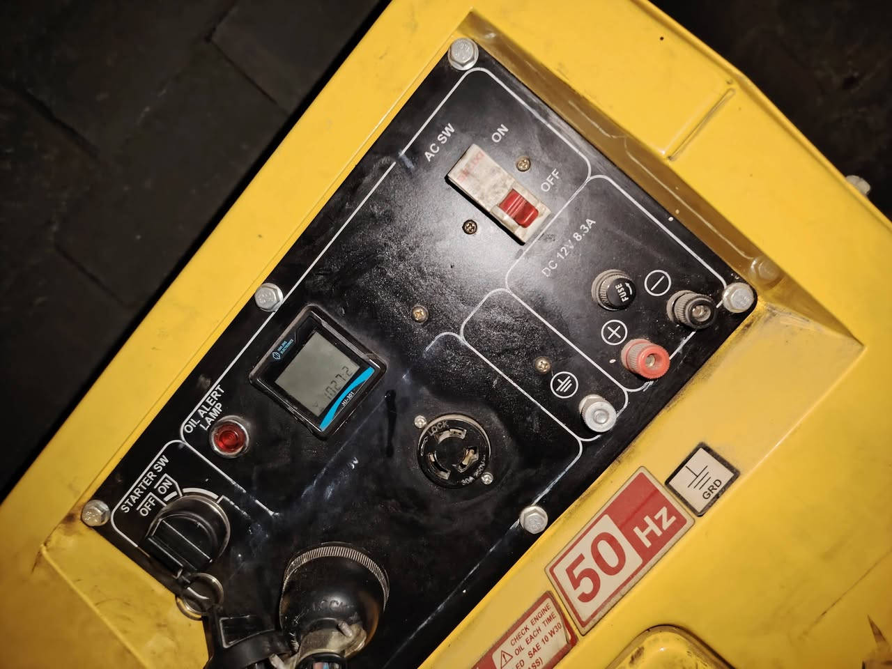 مولده كاز ٣٠ امبير كاتم جديده مداخله تصليح شرط ستخدام ٥ اشهر متروكه حالين سلف سعر ٩٠٠ وبيهه مجال ***********
