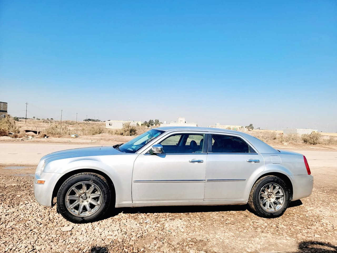 اوباما 2010اصل سياره جاهزه م̷ـــِْن كلشي سياره بيه بس رشات صبغ 3قطع جراد  بدون حادث وارد كندي رقم انكليزي ميسان واي استفسار علئ الرقم ***********سعر 115وبيه مجال
