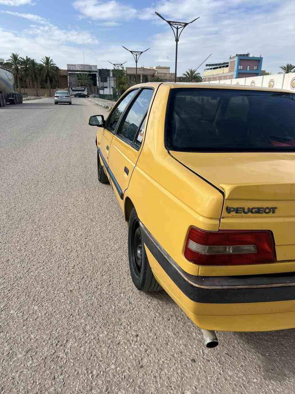 سلام عليكم بيجو اكد 2016
مكينه وكير كفاله سنويه جديده 

حداديه جديده تبريد ثلج ❄️ 

مكفوله من ظربه وتبديل بيها جملع صبغ 

دواخل ليلون سياره احله من صوره 

مكاني نجف السعر 35 

***********
