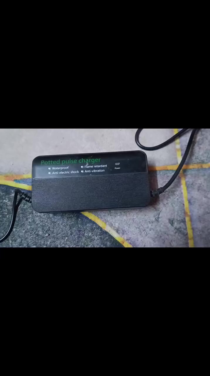 ضد الماي
شاحنه مال دراجه شحن مستخدمه مره واحده السعر 19 مكان حي السماح ***********
