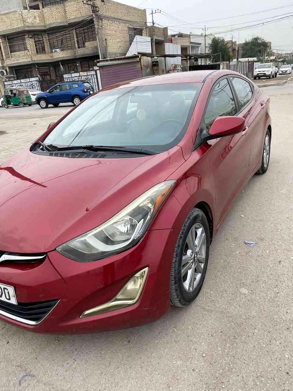 السلام عليكم 
النترا 2016 وارد امريكي مكينة 1800 دوش مكينة صار 3 اشهر من شادهة مال حاوية رقم بغداد الانكليزي بأسمي سيارة بيهة تبديل الباب السائق فقط ومبدلي اصلي وصبغ بالدوس والسونار موجود بالصور سيارة خير من الله مكينة كير كفالة داخل اسود وعسلي وشاشة وسستم سماعات وكامرة دوارة السيارة مناقصهة شي رايدهة ب122 وبيهة مجال 
مكاني بغداد تقاطع درويش حي التراث 
للتواصل ***********
