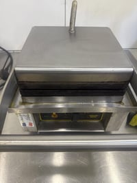 مكينة وافل • استخدام قليل