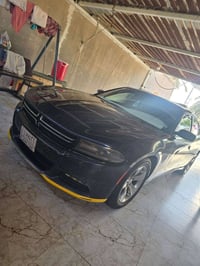 موديل ٢٠١٥ • مشي ١٨٠٠٠ • تحويل ثاني يوم