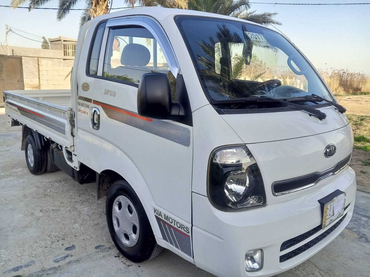 السلام عليكم كيا حمل موديل 2013 رقم ديالى مكفوله من الصبغ والمعجون  مكينه مكفوله شاصي كير اكسل جديد تخم تأير باتري جديد تدفئه تبريد شغال السعر 100 ورقه للاتصال ***********////***********.  ديالى الخالص 
ورجاا الموو شراي لايكسر بمال العالم
