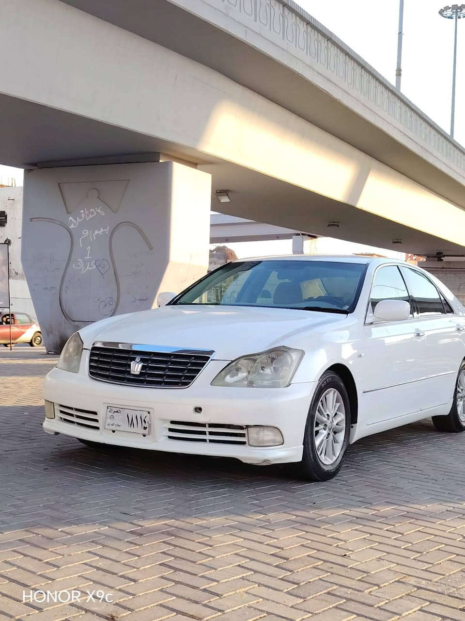 السلام عليكم
شاهينه 2005
سعر 53وبيها مجال 
مكفوله من صبغ وكص
وضربه
رقم صلاح الدين بدون ضباره
اشاير ترحيب 
كير محرك شرط كهربائيت كلها شغاله تبريد ثلج
صدر جديد تخم تايرات جدد
 استفسار ***********

