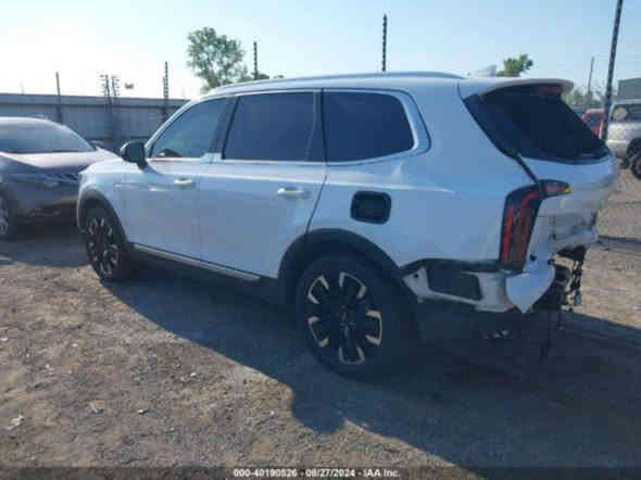 السلام عليكم 
للبيع كيا تيلرايد موديل 2023 sx اكس برو اعلى فئه  سعر30الف وبيه مجال كامله
الموصفات 
فتحتين
تشغيل عن بعد 
كشنات كهرباء
كشنات خلفي امامي تدفئه تبريد
لد ابواب
رادارات امامي خلفي  جانبي
حساسات
جنطه كهرباء
تحديد مسار
توقف ذاتي 
‏دادا شو 
‏لدى أبواب
‏خمس كاميرات
‏تبريد بيانو
‏كشنات خلفية كهرباء
‏كاميرا مراية
‏نقطة عمياء  
‏بعد بية هواية موا د صفات السيارة العنوان بغداد
***********
