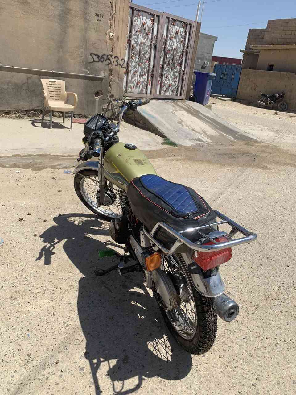 سلام عليكم دراجه للبيع  نكره سلف جاهزه  سعر 200 بيها مجال


**إذا كنت صاحب هذا الإعلان وتريد حذفه لأي سبب، رجاءا أرسل رسالة إلى الدعم الفني**