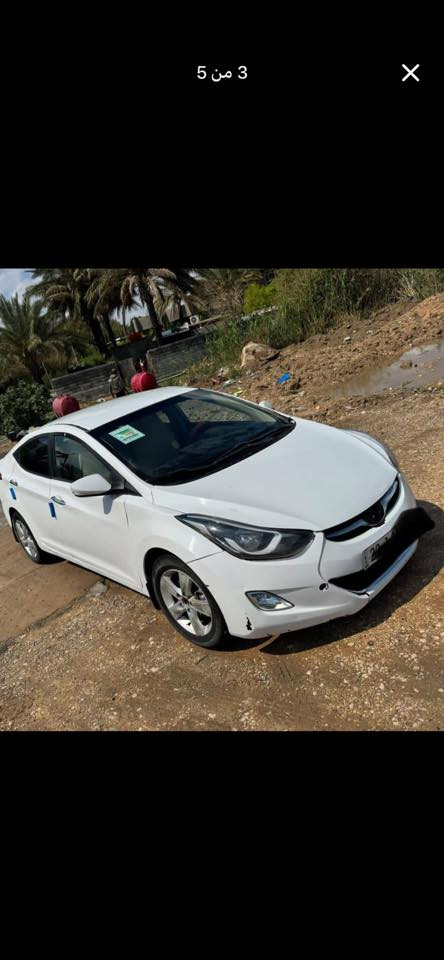 النترا 2013 رقمها أربيل دولي الجديد بأسم عربي  خليجية مكينة دوووش بيها ضرر جاملغ خلفي وأمامي جهة الصدر وبيها مكانات صبغ جمالية ابيع حزام السيارة مكفولة لغود شواصي تكم قمارة حوض جاهزة مكينة كير حدادية كهربائيات تخم تاير مواصفاتها شاشة كامرة اشاير بالمري تحكمات السعر 77 وبيها العنوان الإسكندرية
***********
