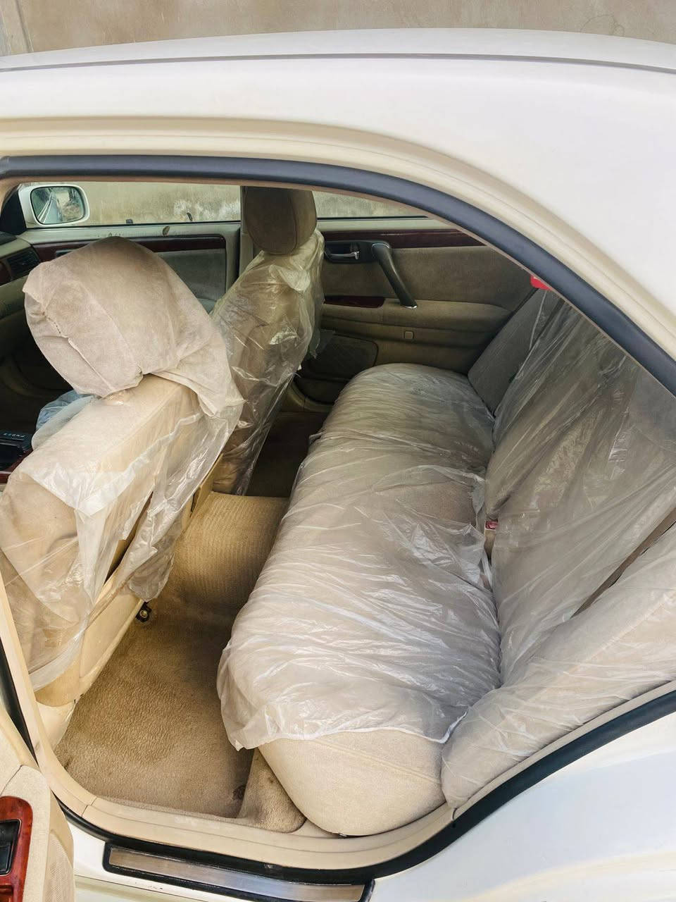 سلام عليكم 
ملكه للبيع 2002كرستال اصل كصه قماره مامدفوع كمركه رقم كركوك الماني وكاله ثاني يوم راعيه بانجف سعره 87
للتواصل ***********
