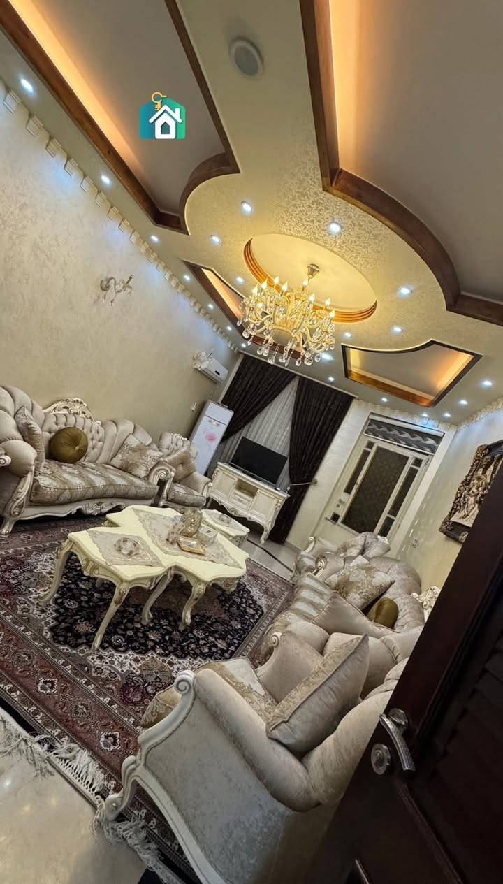 دار للبيع سنه ألبناء 2016
مساحه 375 م واجهه 15 م نزال 25 م 
يحتوي على وحدتين سكنيه بناء درجه أولى 

كل وحده سكنيه تحتوي على 6 غرف نوم ماستر صاله . هول . خدمات . مطبخ حار بارد . مناور . كراج . الواجهه مرمر 

في شارع فلسطين محله 506 شارع عرضه 15 م هادئ جدأ موقع مميز جدأ

موقع . المكتب شارع فلسطين تقاطع الصخره قرب مختبرات النخبة اللاستفسار الاتصال ***********✨***********

نستقبل كافة العروض السكنية والتجارية 🏢🏠

#بيع #شراء #لاارضي #ايجار #تعقيب #معملات #مقاولات
