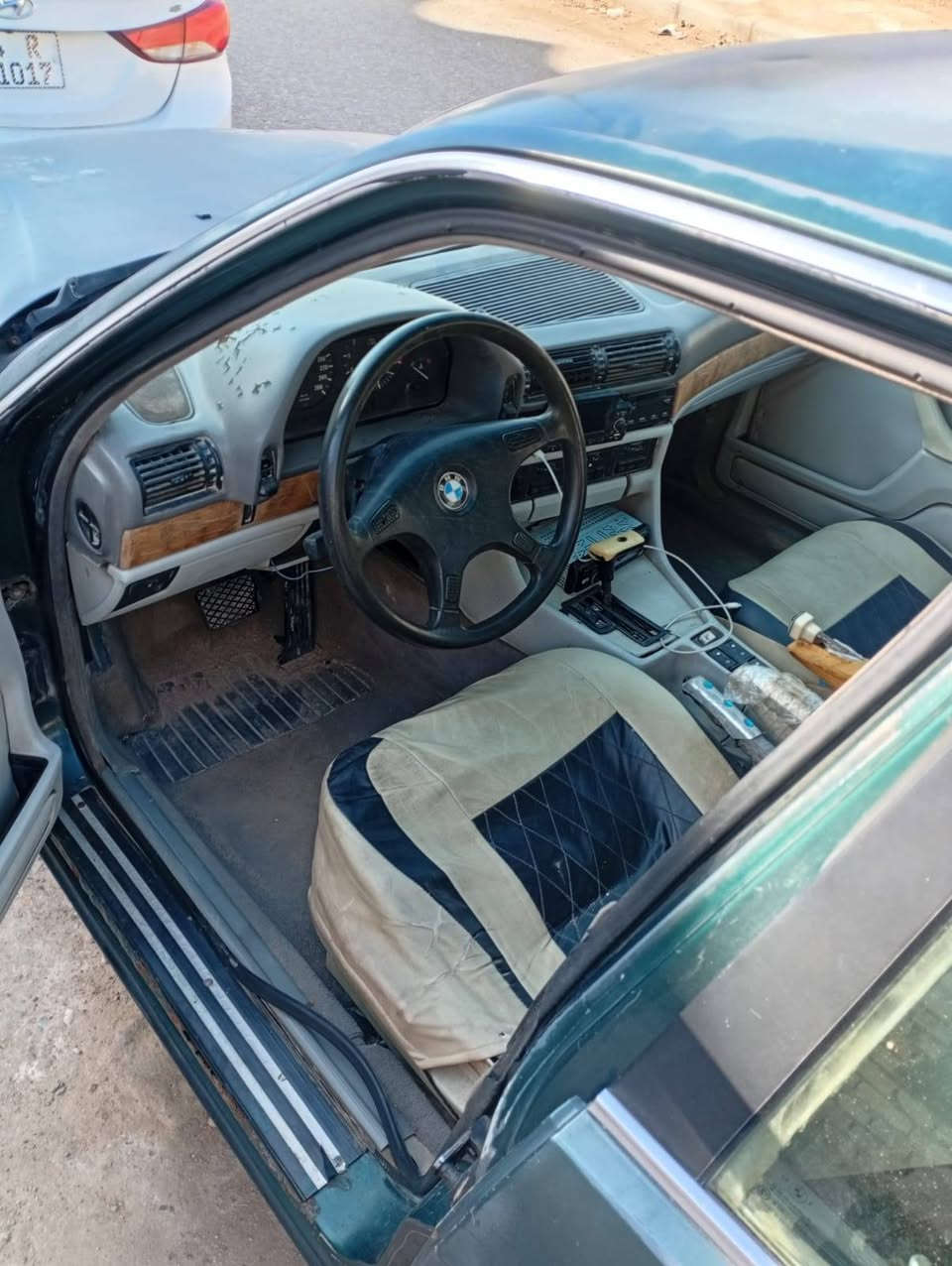 بي ام 730 للبيع
***********
