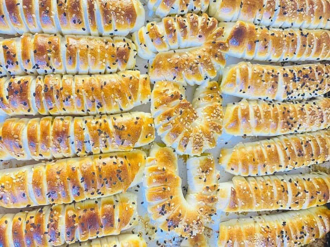 📢 رجعنا لكم بالعرض المميز 🔥
100 قطعة مشكّلة فقط بـ25 ألف
(كبة تمن – كبة برغل – تكلا – سمبوسة – بورك – كباب عروق)

💥 كبة جريش موصلية 25 قطعة بـ15 ألف
💥 كبة برغل تشريب 25 قطعة بـ15 ألف
🍽️ دولمة حامضة + لچعة + تمن عنبر المشخاب
كدر صغير: 10 آلاف – وسط: 15 ألف – كبير: 20 ألف

🥟 فطائر 30 قطعة بـ15 ألف
🍕 بيتزا 20 قطعة بـ15 ألف
🍖 لحم بعجين 20 قطعة بـ15 ألف

🌙 الكليچة دهن حر أو دهن جنة – هشة وخفيفة – الكيلو بـ10 آلاف

🚚 خدمة توصيل داخل كربلاء
📩 الحجز عبر الخاص (ماسنجر)


**إذا كنت صاحب هذا الإعلان وتريد حذفه لأي سبب، رجاءا أرسل رسالة إلى الدعم الفني**