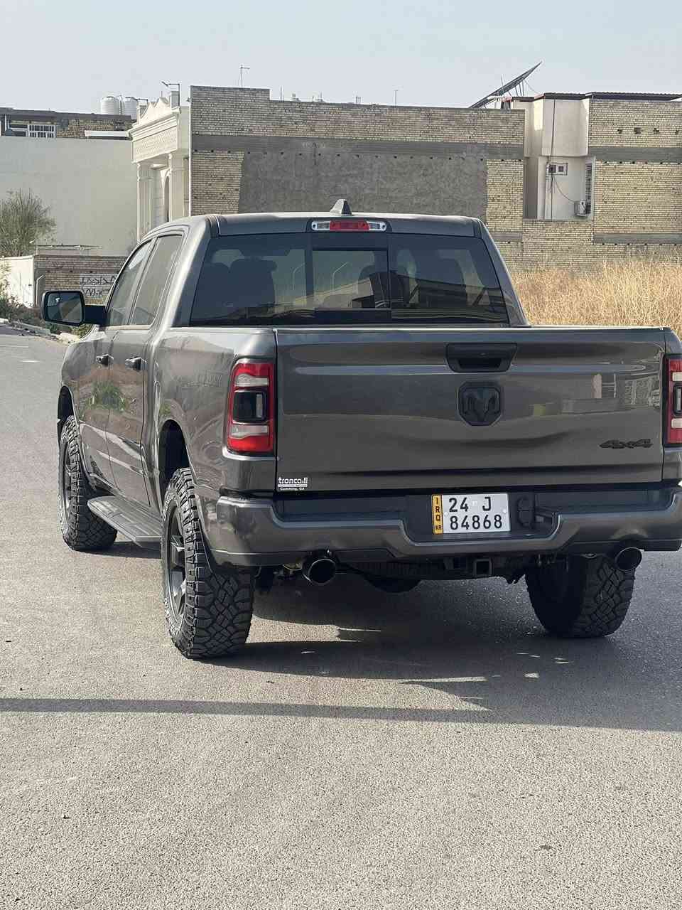 السلام عليكم للبيع او مراوس رام 2024 بك هورن باب كبير بدي قصير  8سلندر  5700 ايتورك بدون صبغ بدون تبديل فقط دعاميه إماميه الباقي كفاله عامه ماشيه 9 الف 
مكان بغداد ***********
