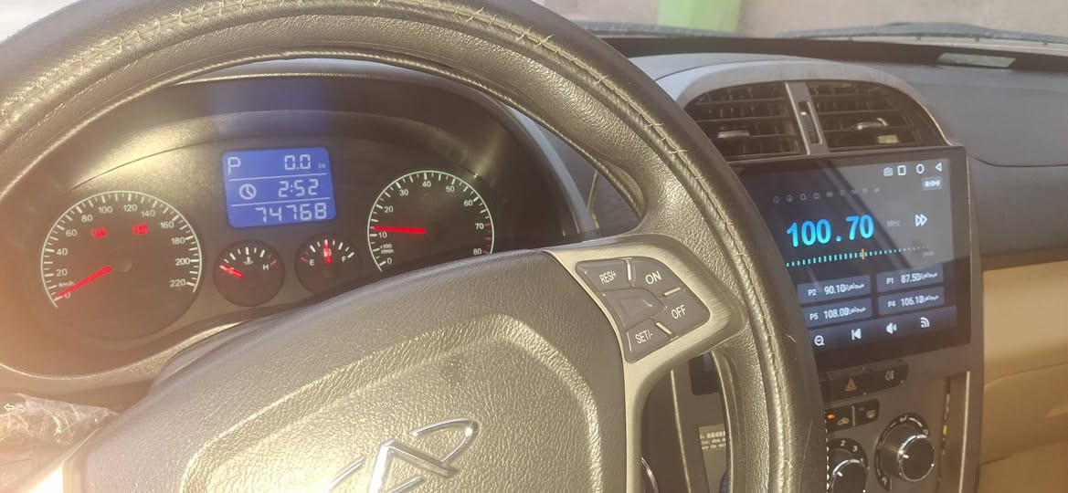 السلام عليكم 
تيكو موديل ١٤ كير مكانيكي محرك ٢٠٠٠ مكفولة  من الصبغ والحادث ماشية ٧٤ الف جاهزه من كل شيء السعر ٧٥ ورقة 
***********
