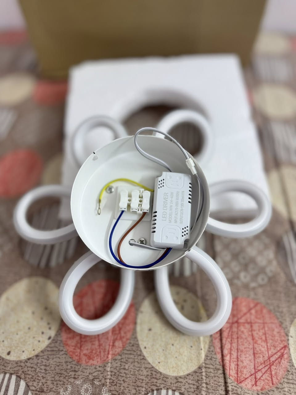 قطعه وحده وكلش موضح بل صوره خلي سعرك وبل عافيه عليك


**إذا كنت صاحب هذا الإعلان وتريد حذفه لأي سبب، رجاءا أرسل رسالة إلى الدعم الفني**