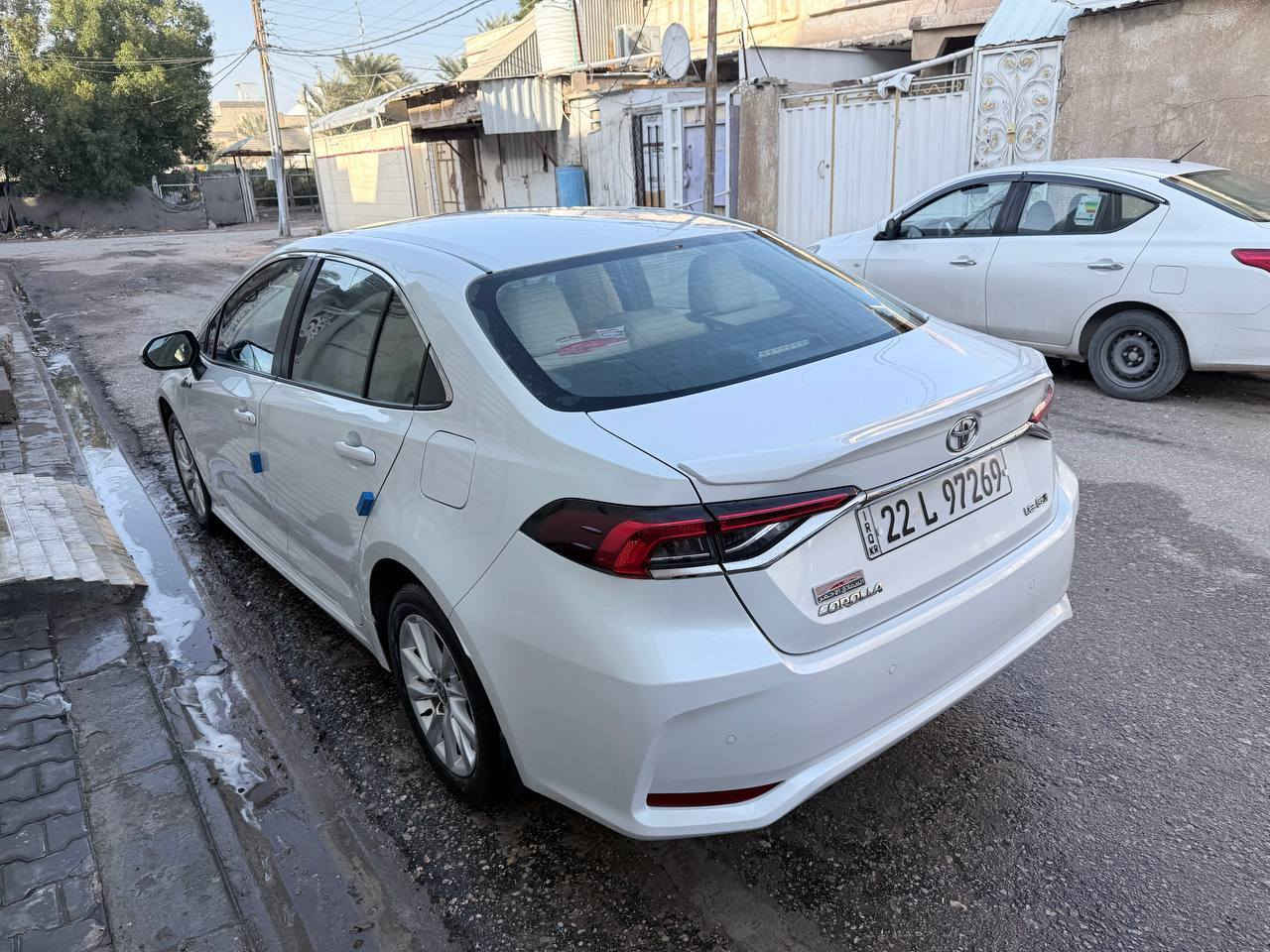 معروض للبيع سيارة نوع: تيوتا كورلا موديل: ٢٠٢٤ خليجي ضمان شركة العملاق الاحمر رقم اربيل ماشيه: " ١٣.٠٠٠ الف  "
بصمه + قطعتين تبريد + فتحة سقف 
فول تحكم استرين + شاشه ديجتال + حساسات اماميه خلفيه + نضام سبورت+ مري كهربائية
وباقي المواصفات المعروفه مكفوله من الصبغ والتبديل بيها فقط رصعة مقدار اصبع معالجة ولا ترى  بالعين في البنيد ، سياره جديده  
     السعر : ٢٠.٠٠٠$  
مكان السيارة نجف
الرقم للاستفسار: ‭***********
