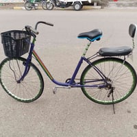 بايسكل • مقاس ٤٠ • قابل تفاوض