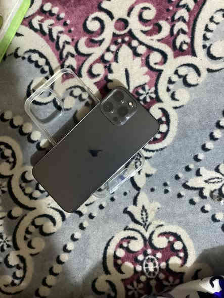 ايفون 13  برو ماكس  بطاريه96  ذاكره 256  جهاز نضيف مكفول ابد مادخل تصليح وتر  كله شغال بي مابي أي خلل فقط ضهر شويه بي فطر كلش بسيط    السعر 675 بي مجال قليل    فقط ابيع ماراوس لحد يكلي. مراوس   فقط تصال  رقم ***********  جهاز تخذه من باب البيت    وين ماي يعجبك تفحص !
