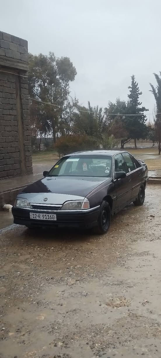 اوبل اوميكا 1993
حجم 20 محرك 20 فول عادي 
رقم نينوى مسطره جديد
سنويه 2029 تنتهي 
للبيع او مراوس بفكتره
السعر 37بي مجال شي قليل 
#***********
